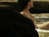 Cleo Pires aparecendo pelada em filme